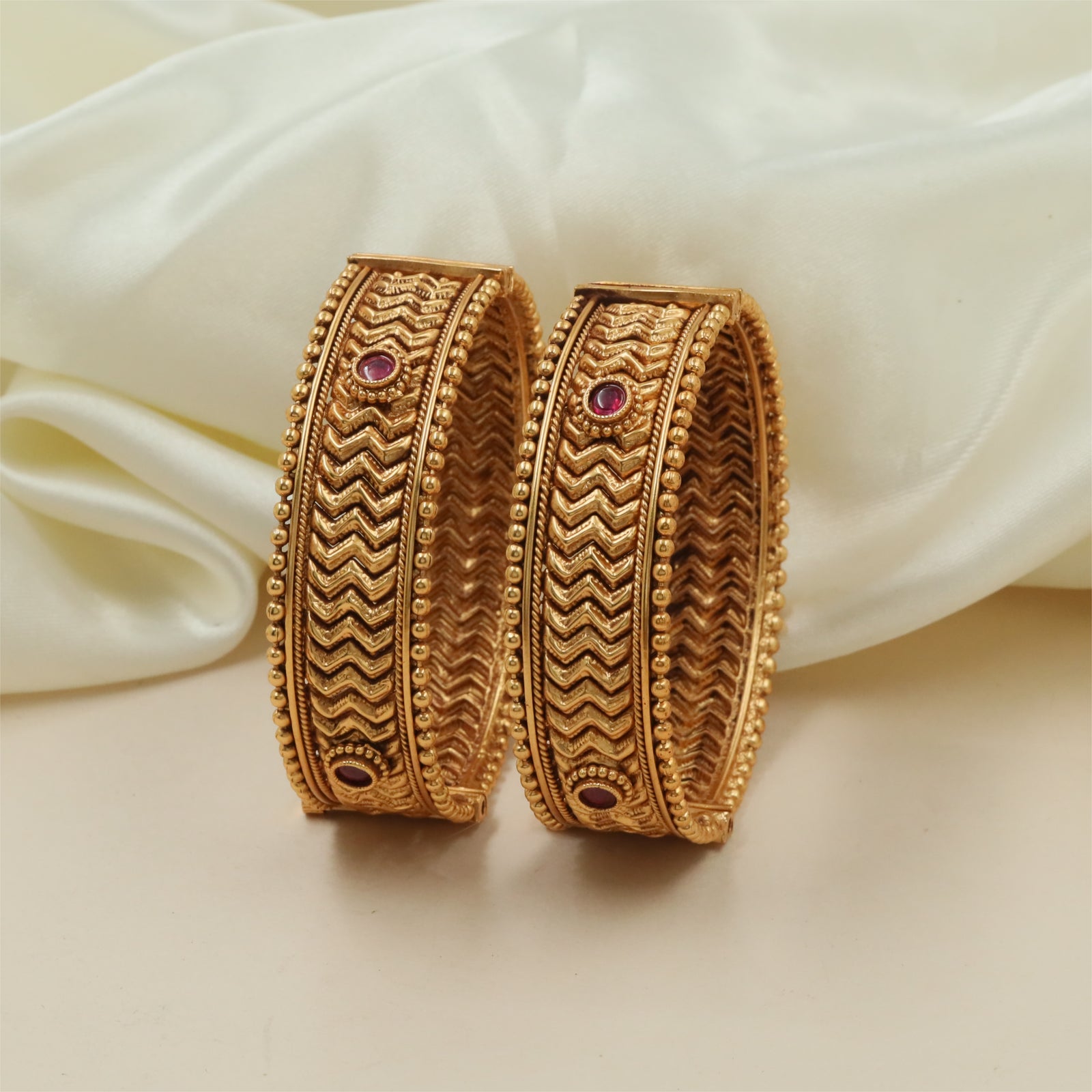 Luxury Embossed Bangles with Chevron Surface Arrangement