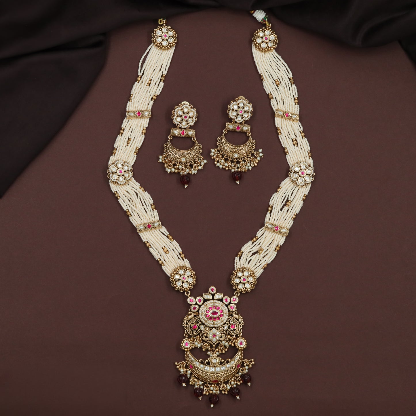 Fine Beaded Kundan Haara with Floral Stations and Intricate Centrepiece