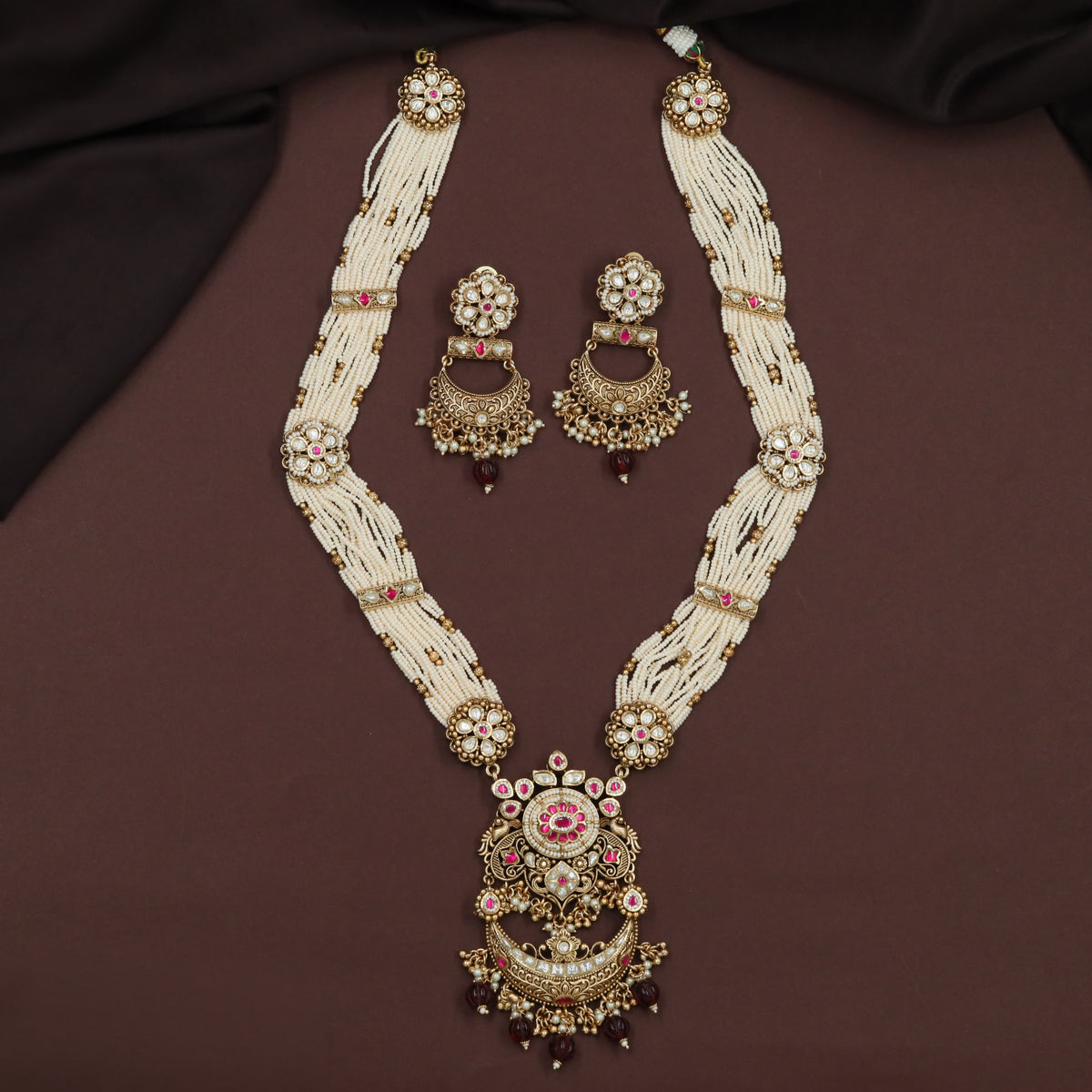 Fine Beaded Kundan Haara with Floral Stations and Intricate Centrepiece