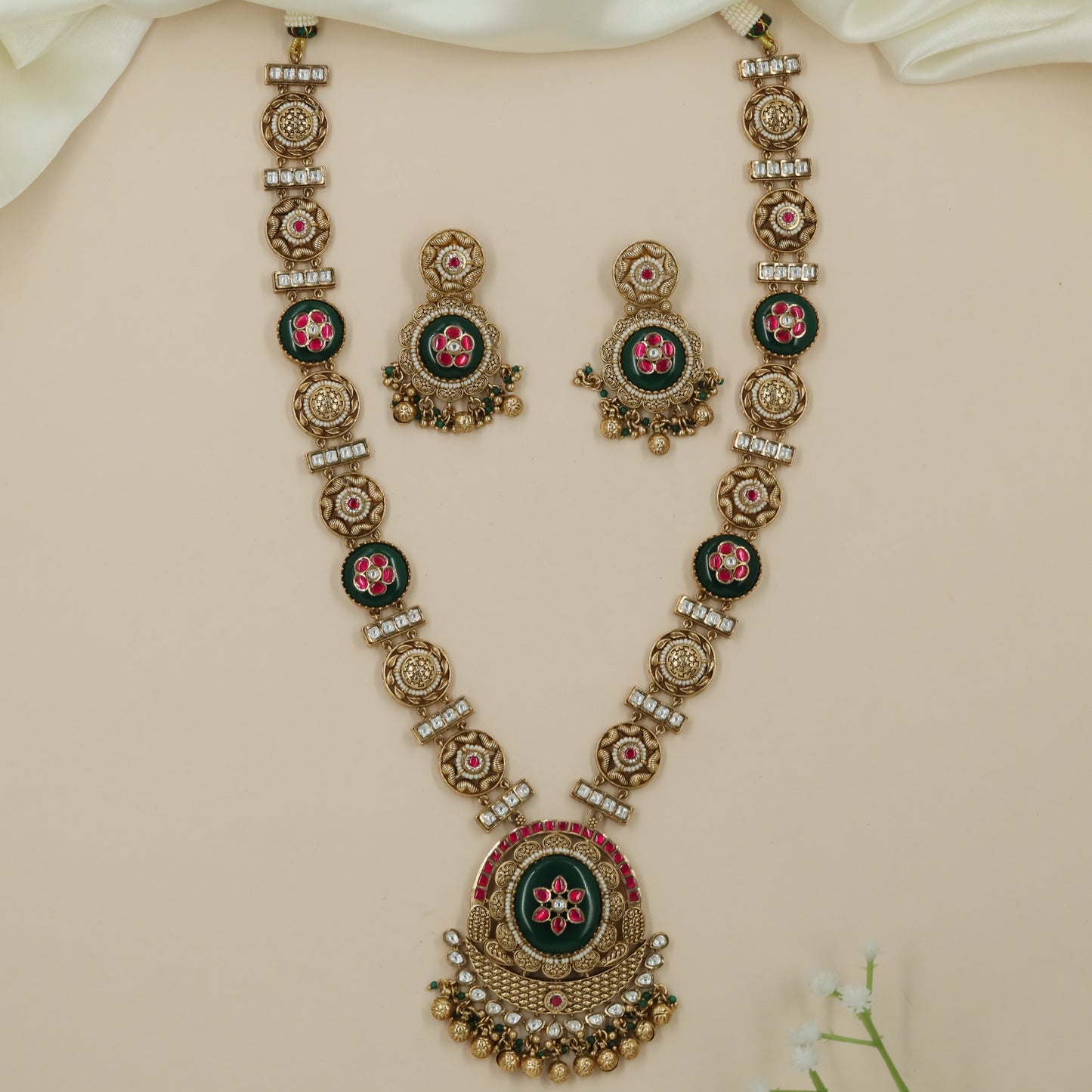 Glide Disc Kundan Long Haara with Repeating Floral Connectors