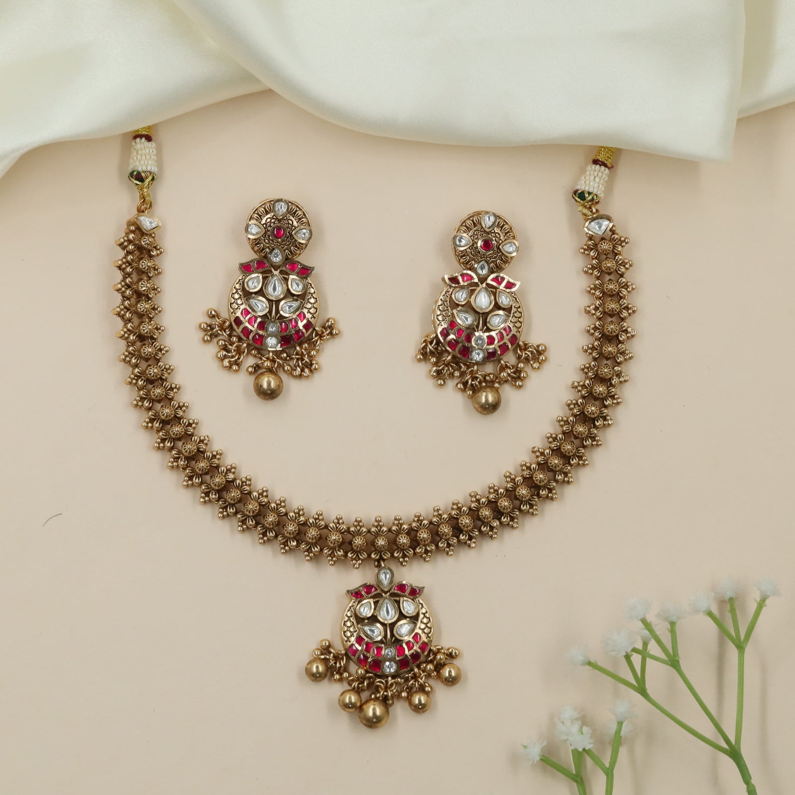 Bloomline Kundan Necklace with Dense Flower Chain Detailing