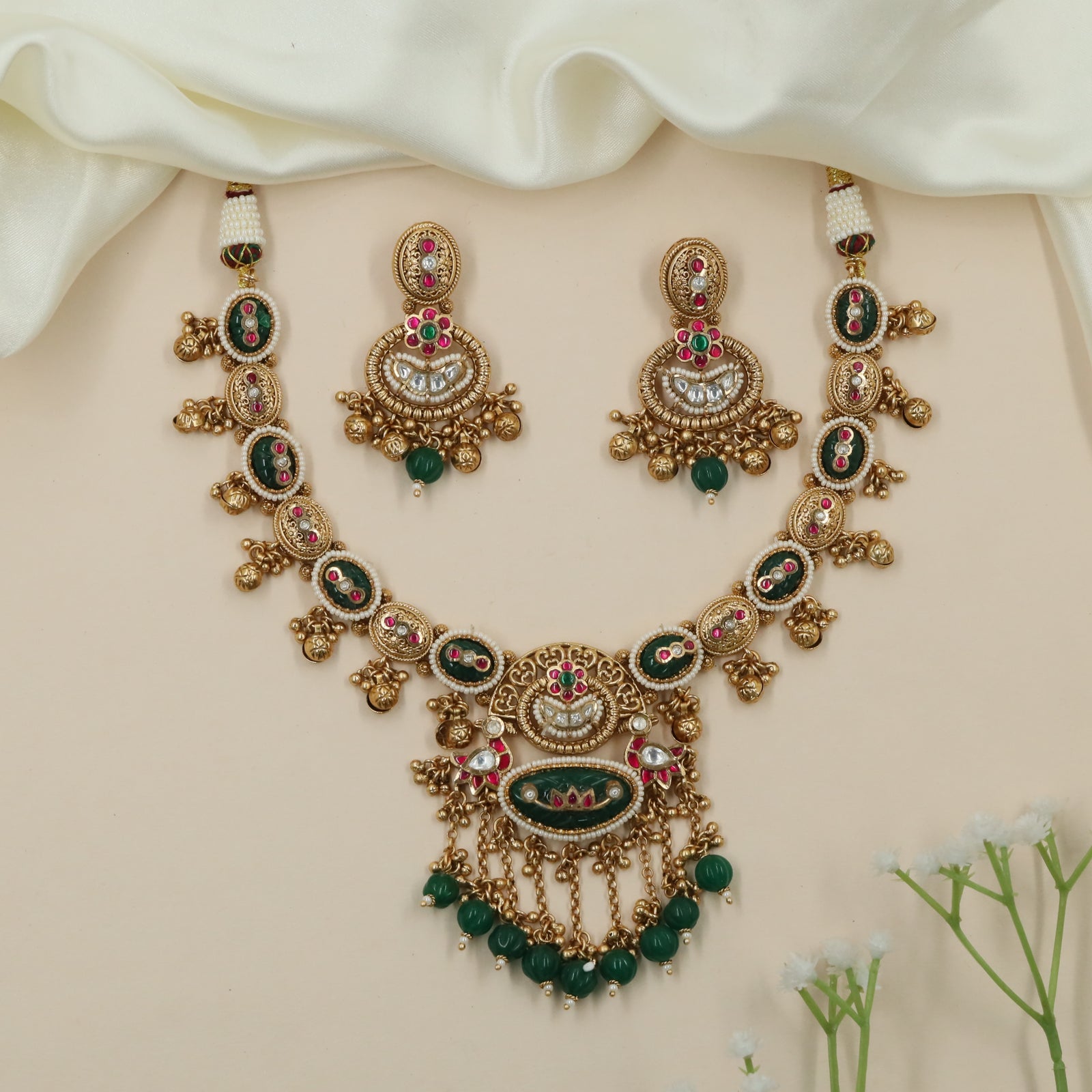 Grand Curve Kundan Necklace with Linked Oval Units and Tassel Hangings