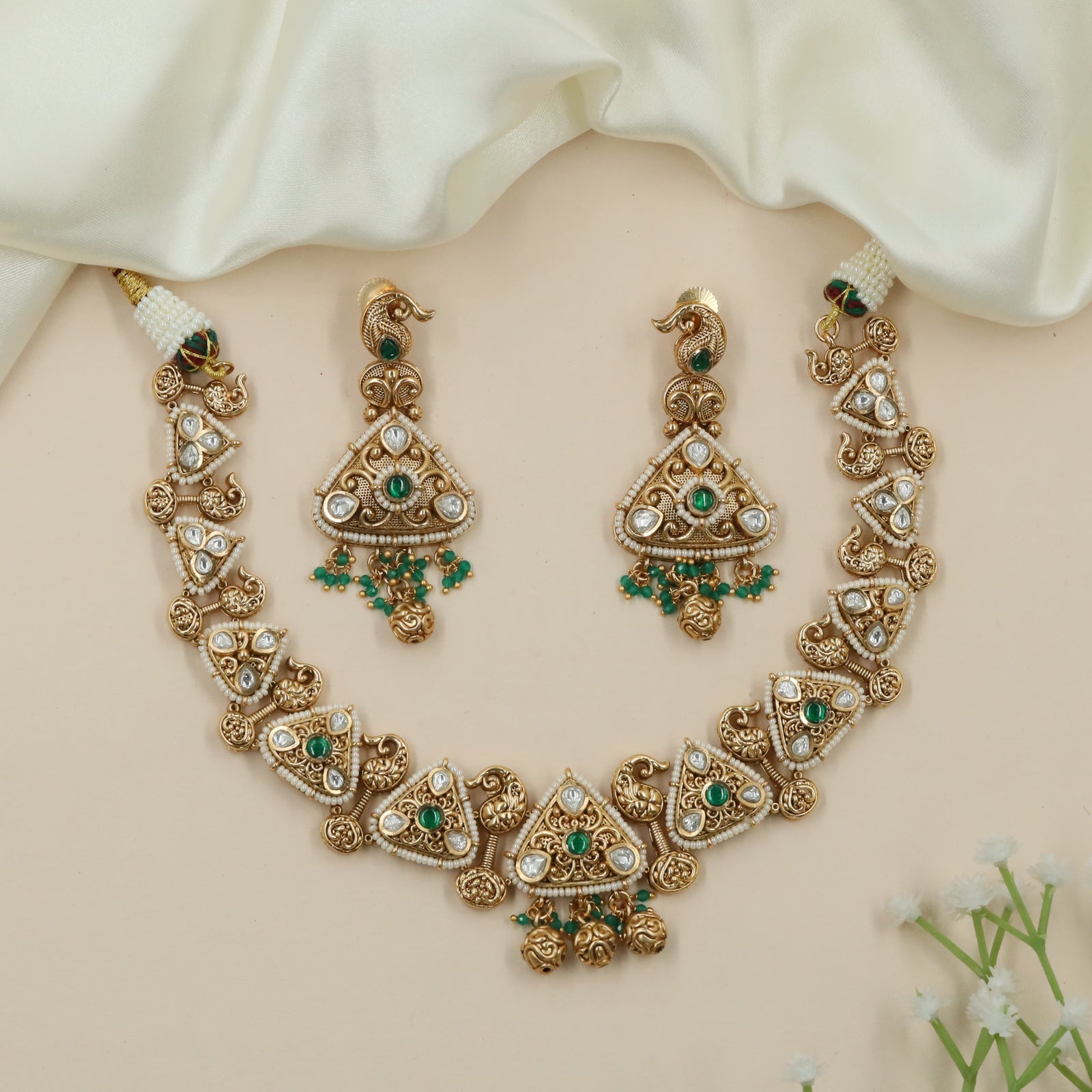 Curved Triangle Kundan Necklace with Peacock Ends