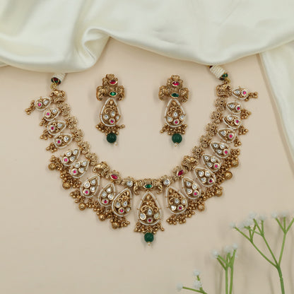 Classic Paisley Kundan Necklace with Teardrop Frames