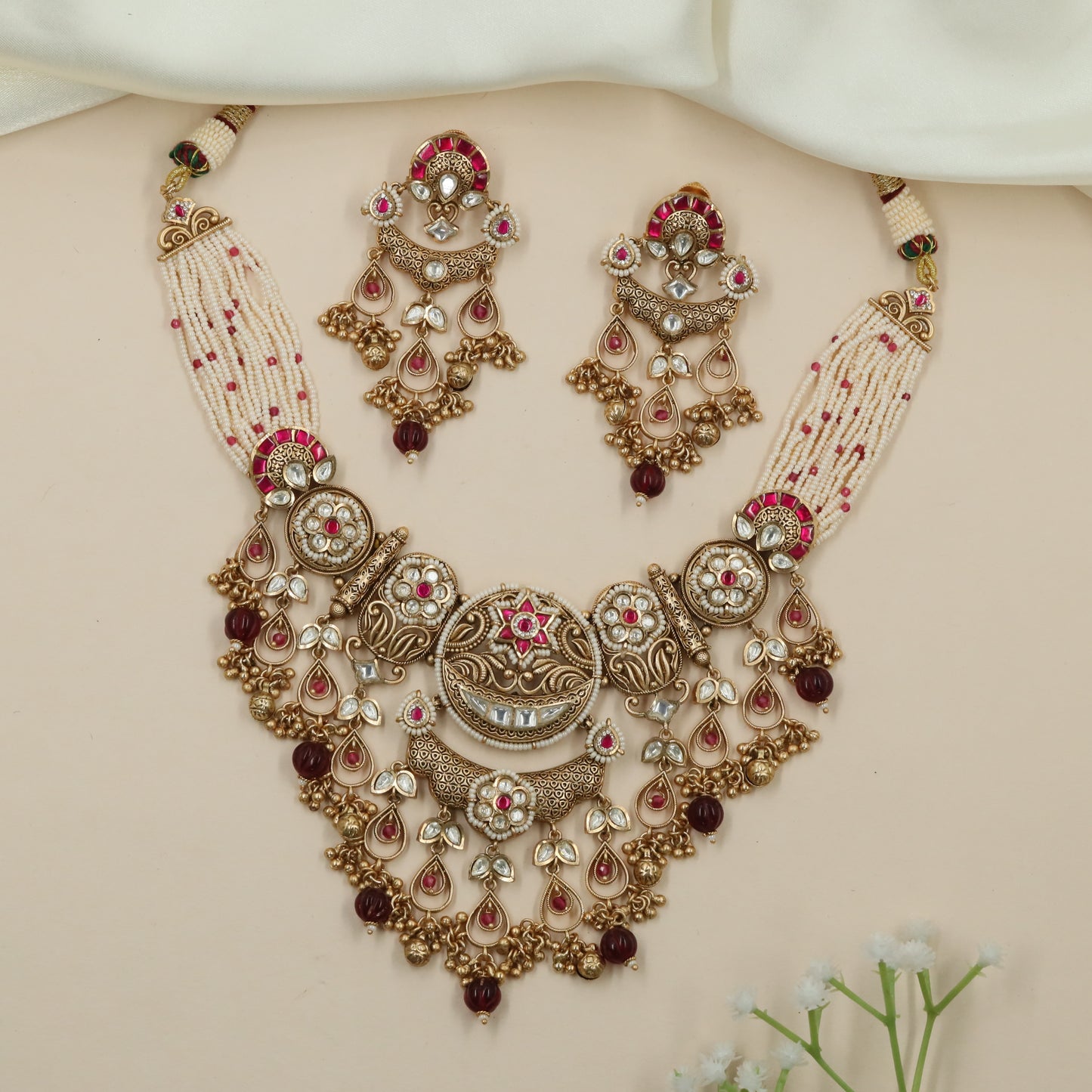 Heritage Pendant Kundan Pearl Choker with Layered Teardrop Drops
