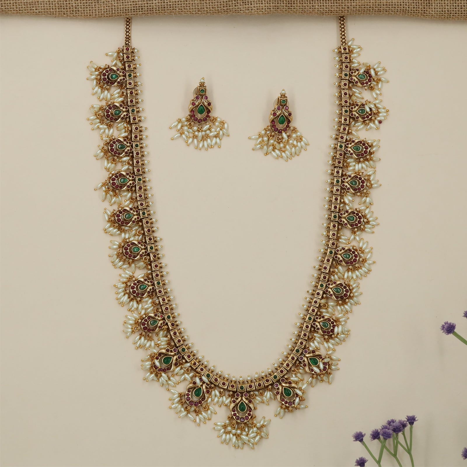 Granulated Border Antique Long Haara with Hanging Pearl Drop Layout