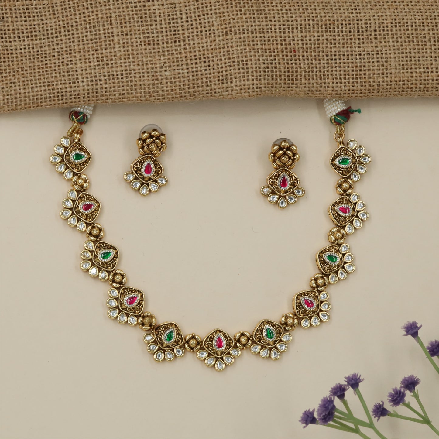 Pear Border Antique Necklace with Alternating Teardrop Motif Detailing