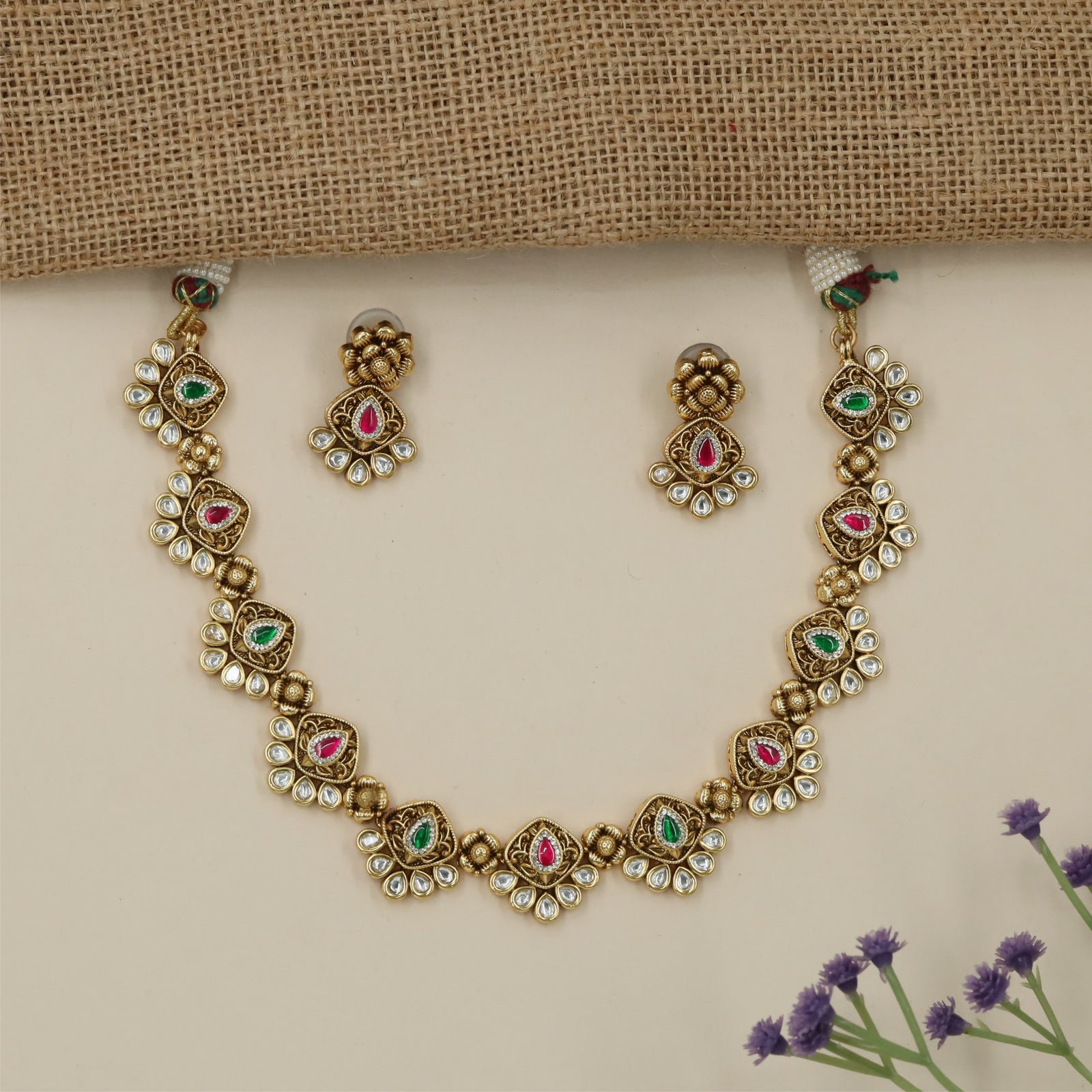 Pear Border Antique Necklace with Alternating Teardrop Motif Detailing