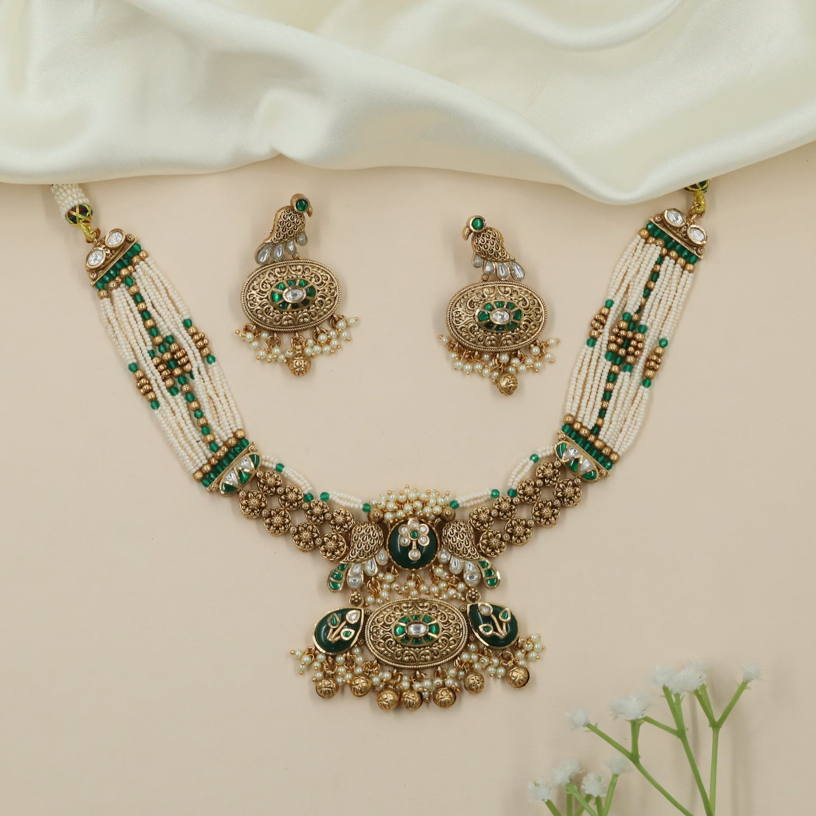 Floral Pearl Kundan Choker with Grand Pendant Fringe