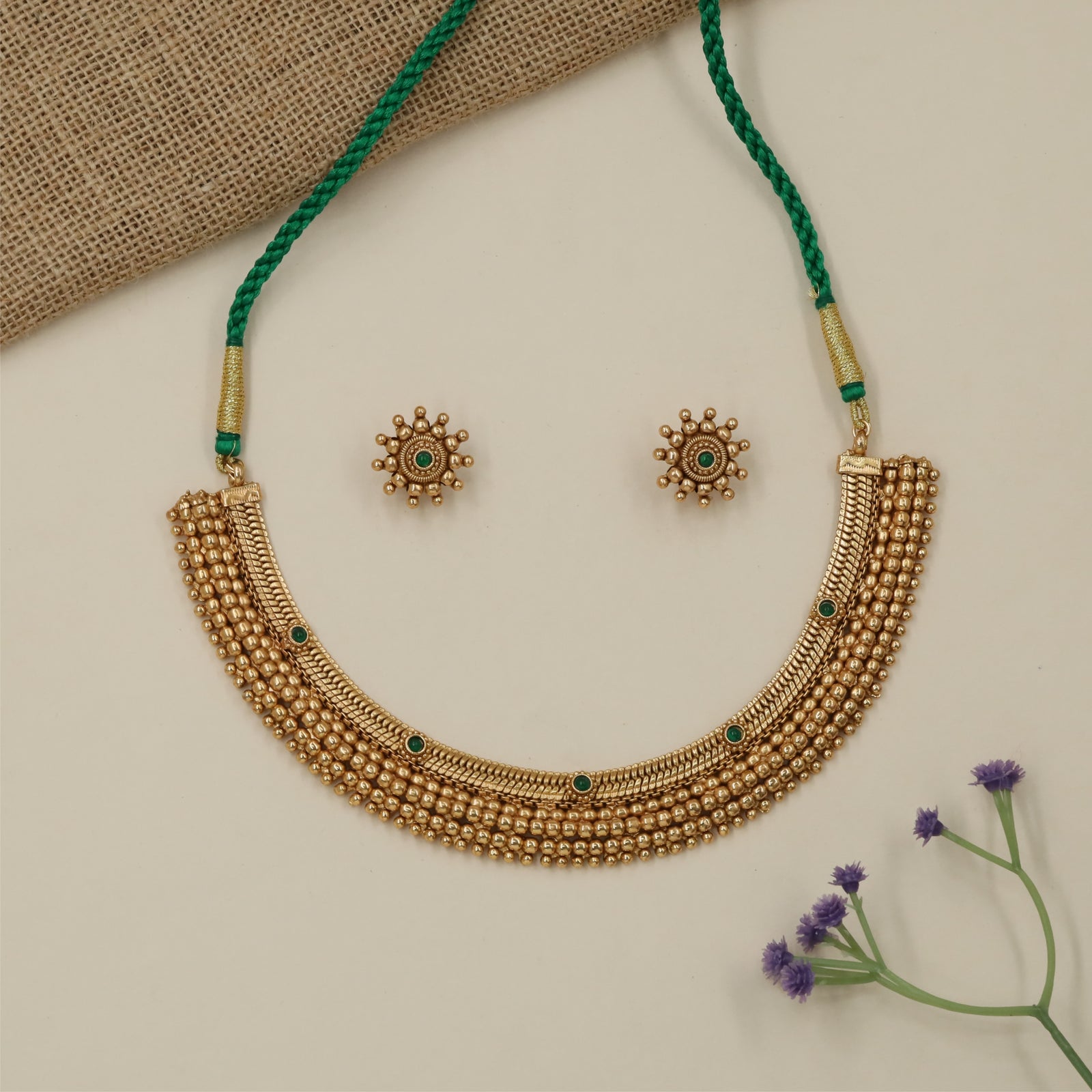 Bridal Traditional Antique Necklace with Decorative Border Accents