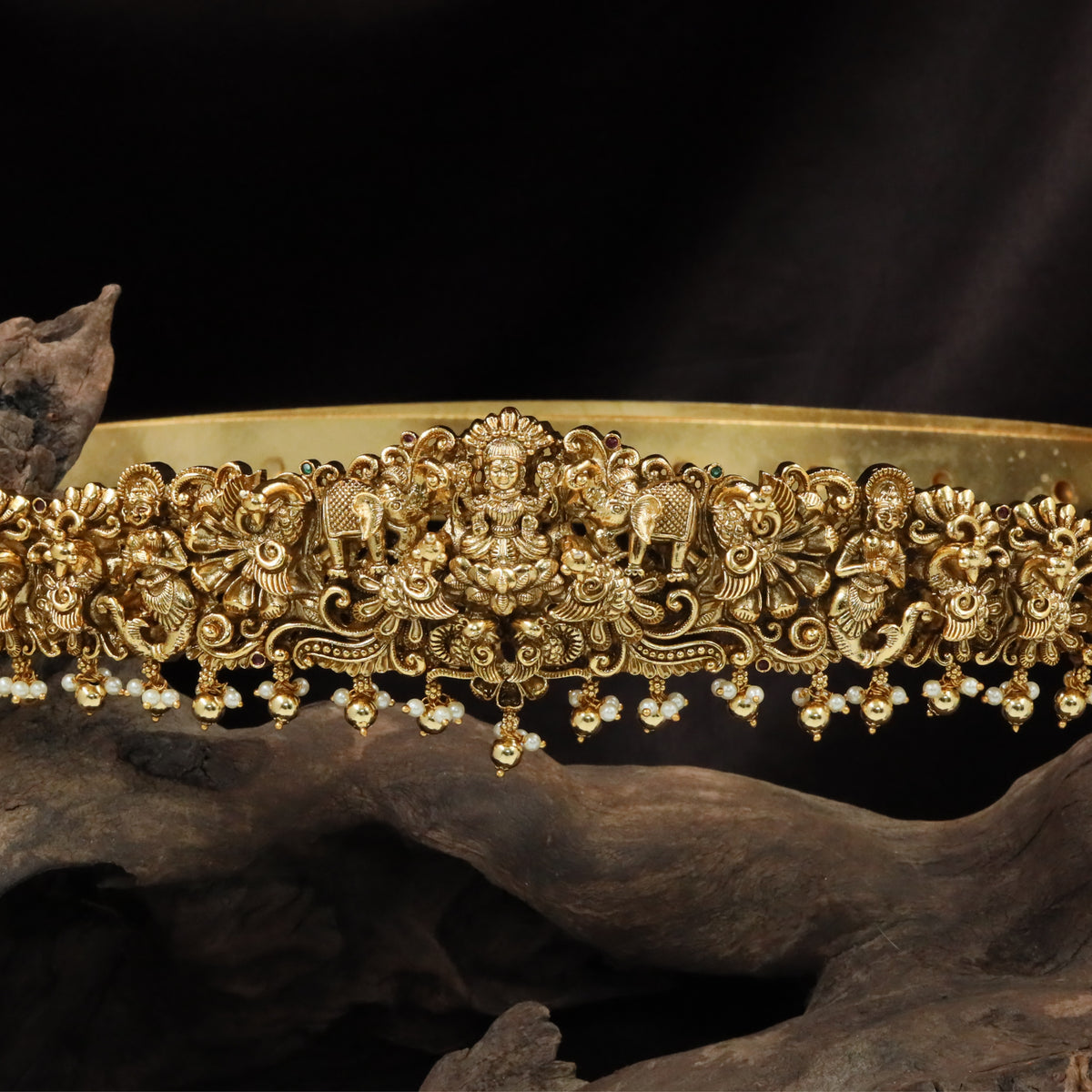 Antique Dabu