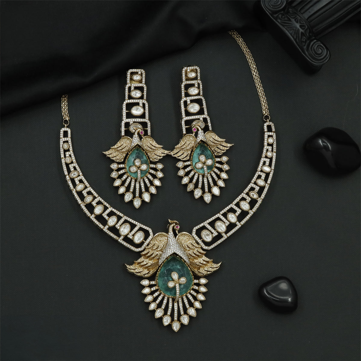 Victorian Necklace with an elaborate peacock and feather detailing
