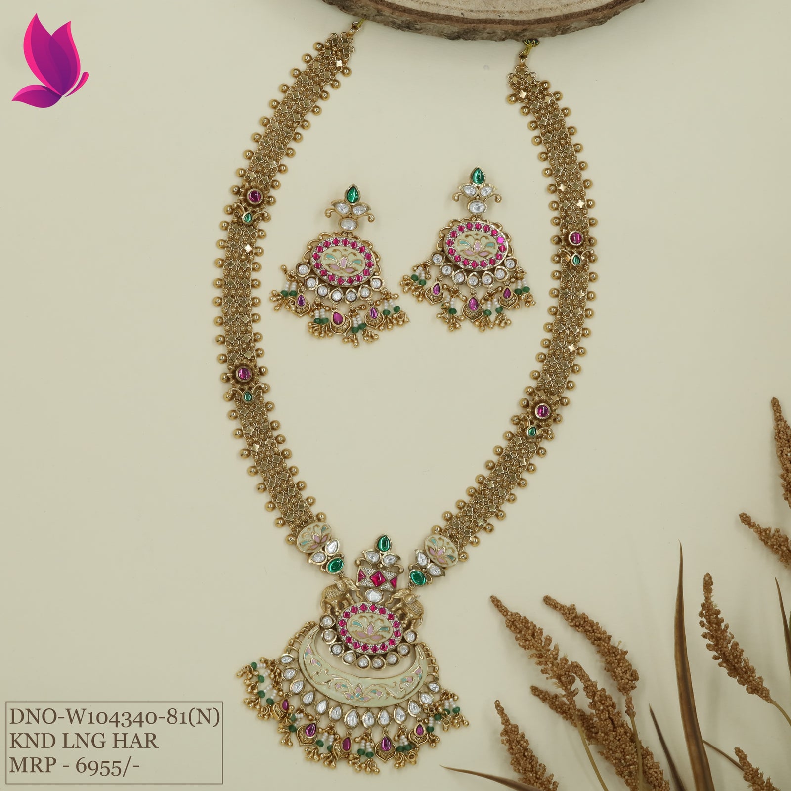 Hook weave kundan long haara with compact chains and curved fringe pendant