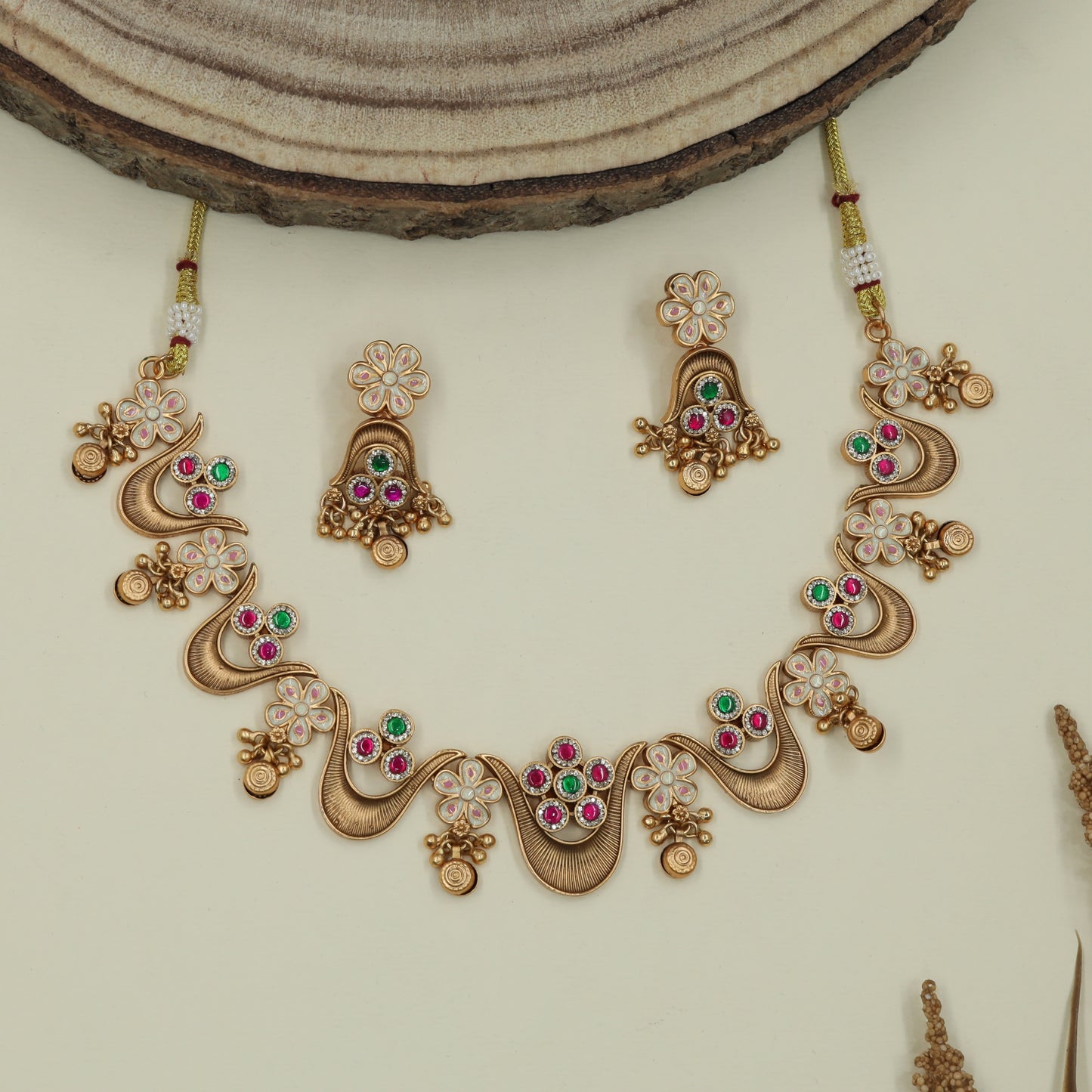 Heritage wave antique necklace with sculpted panels and hanging drops