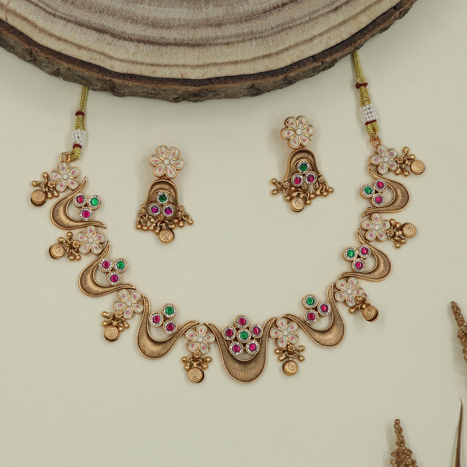 Heritage wave antique necklace with sculpted panels and hanging drops