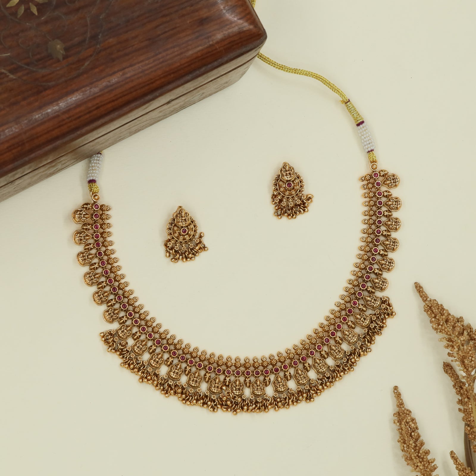 Curved coin panel antique necklace with Lakshmi repeat links