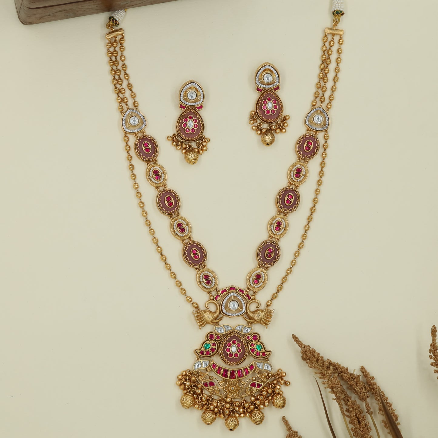 Connector panel kundan long haara with dual strands and temple style pendant