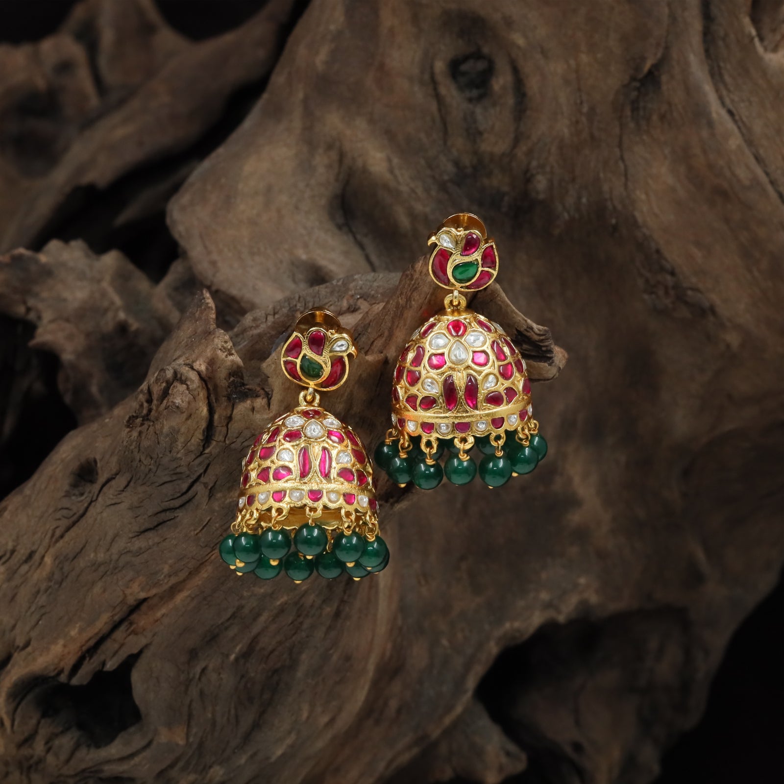 Elegant Bell Jadau Jumka with Structured Fringe Pattern