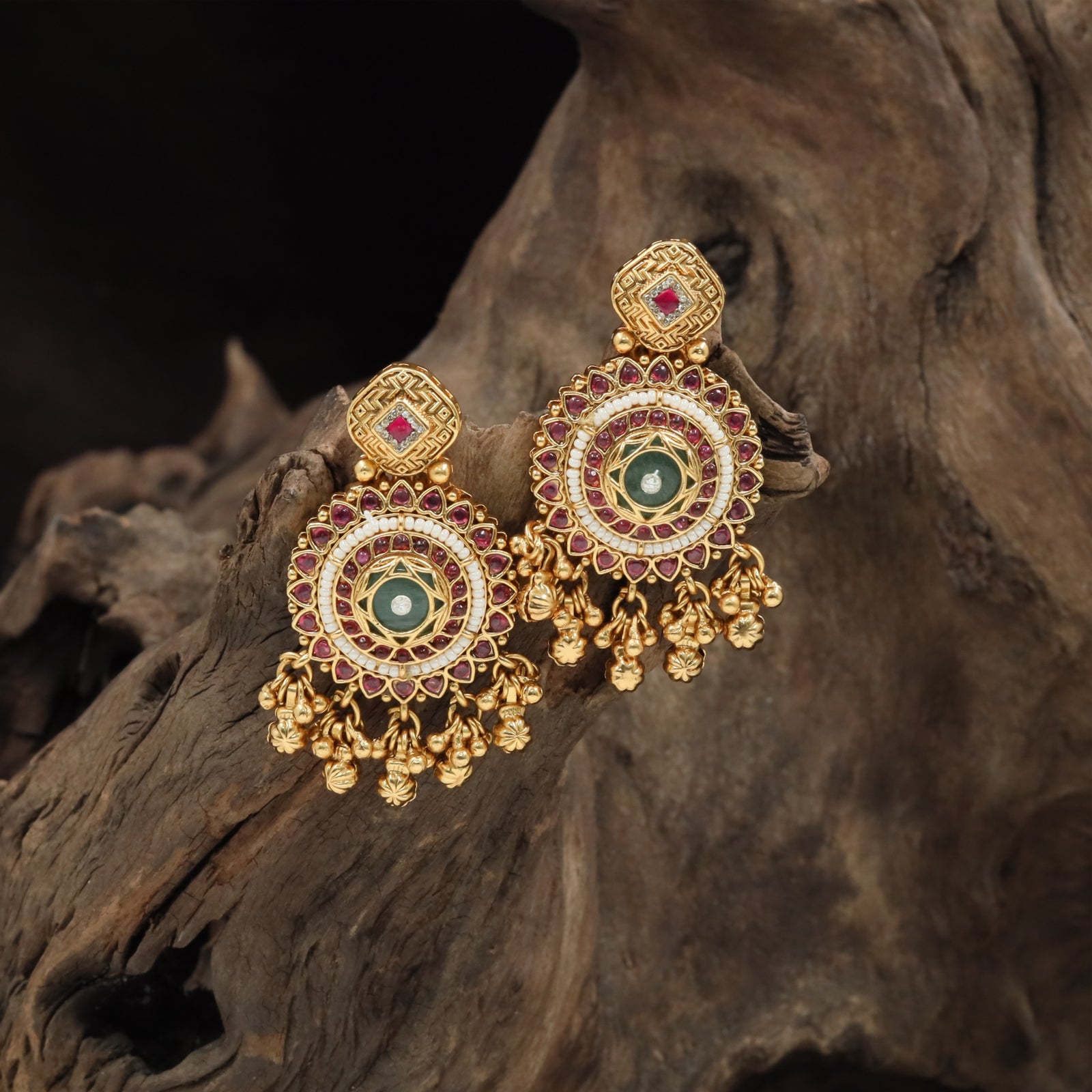 Cindervale Frame Kundan Hanging with Layered Disc Design