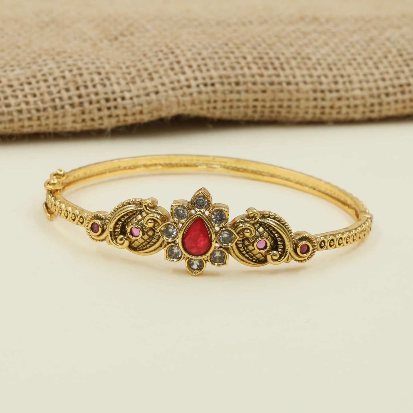 Floral Kada with Raised Center Frame Detailing