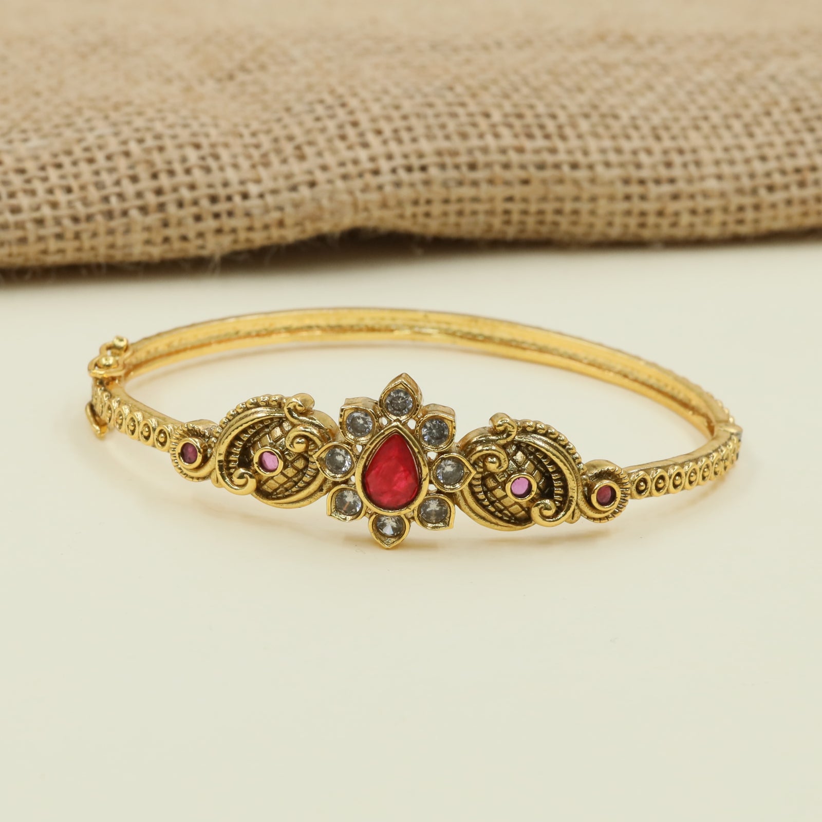 Floral Kada with Raised Center Frame Detailing