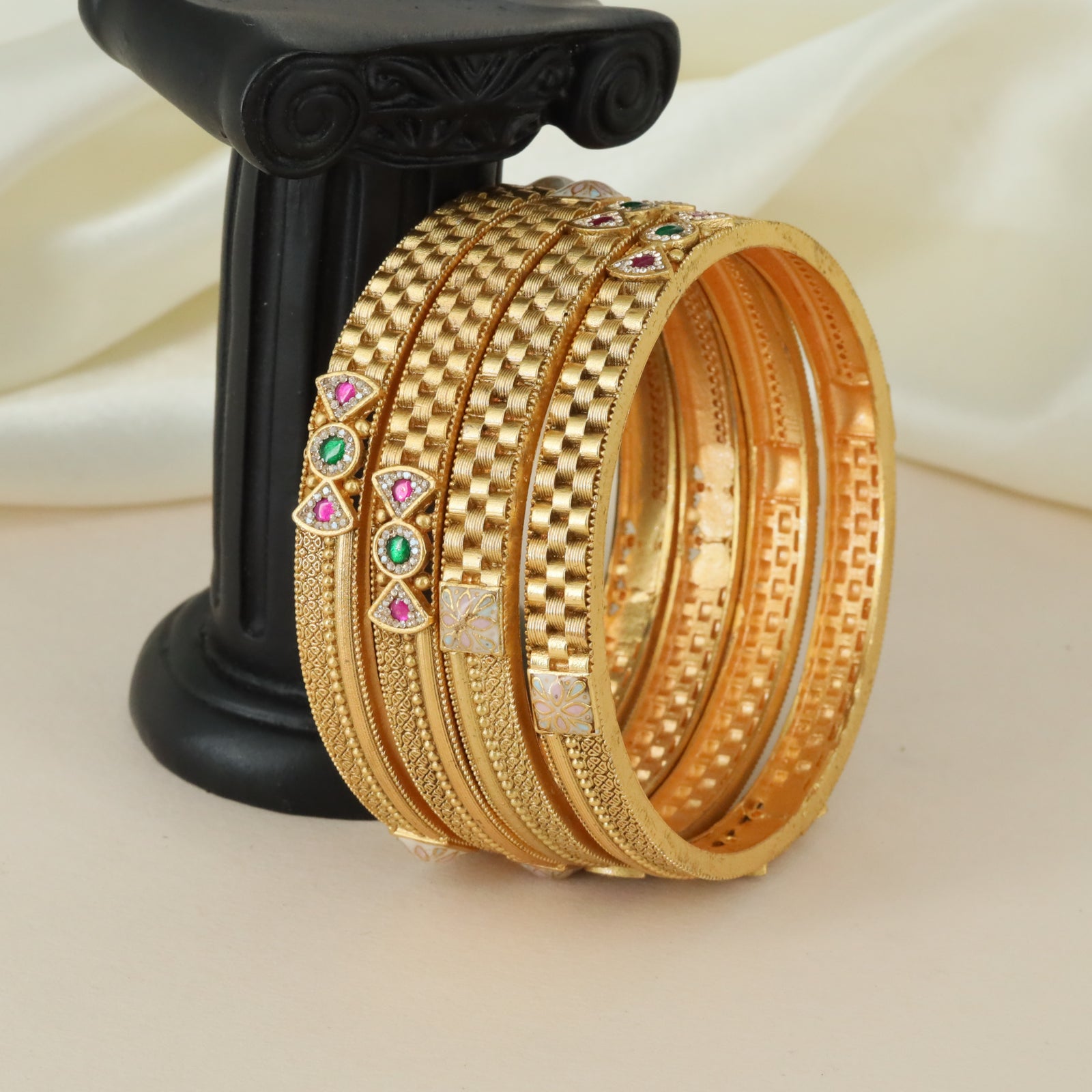 Classic Basket Weave Kundan Bangles with Textured Ornament Styling