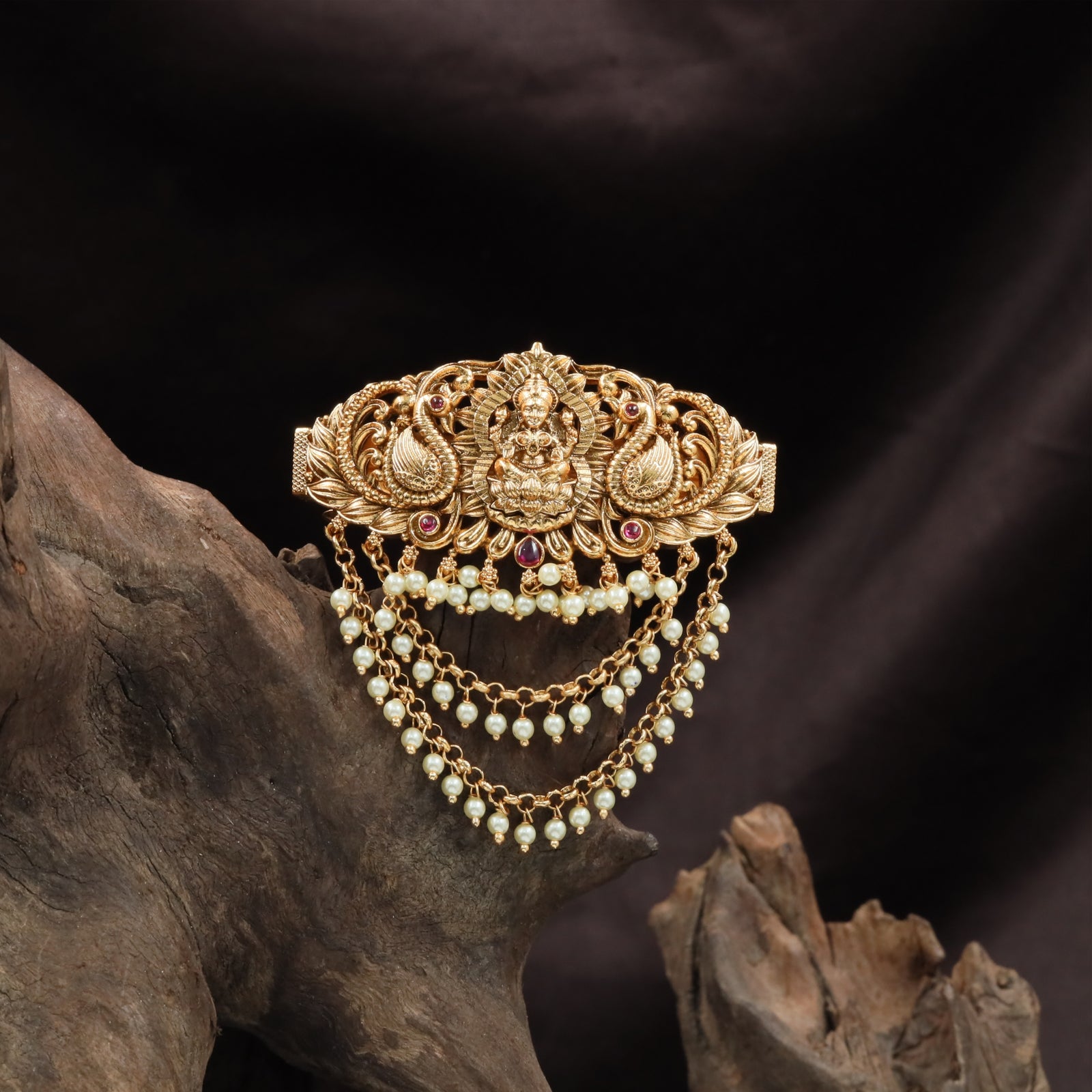 Royal Lakshmi Clip with Paisley Side Panels and Pearl Drapes