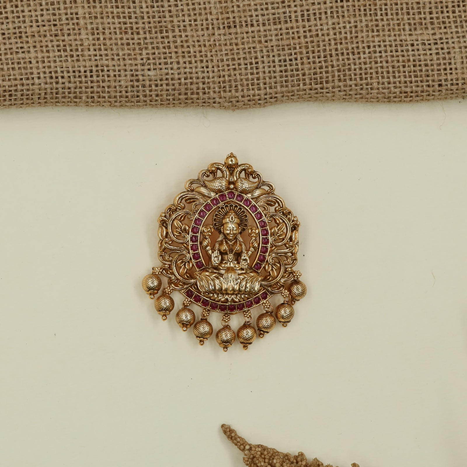 Premium Lakshmi Jade Bille with Dense Scroll Border Work