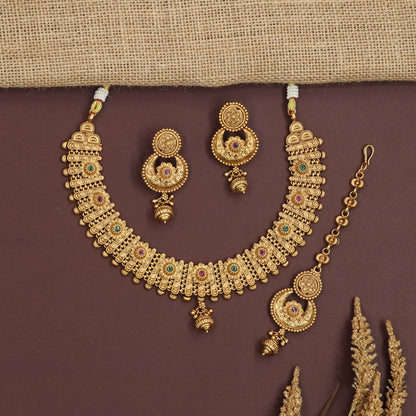 Rib Antique Necklace with Layered Temple Bar Pattern