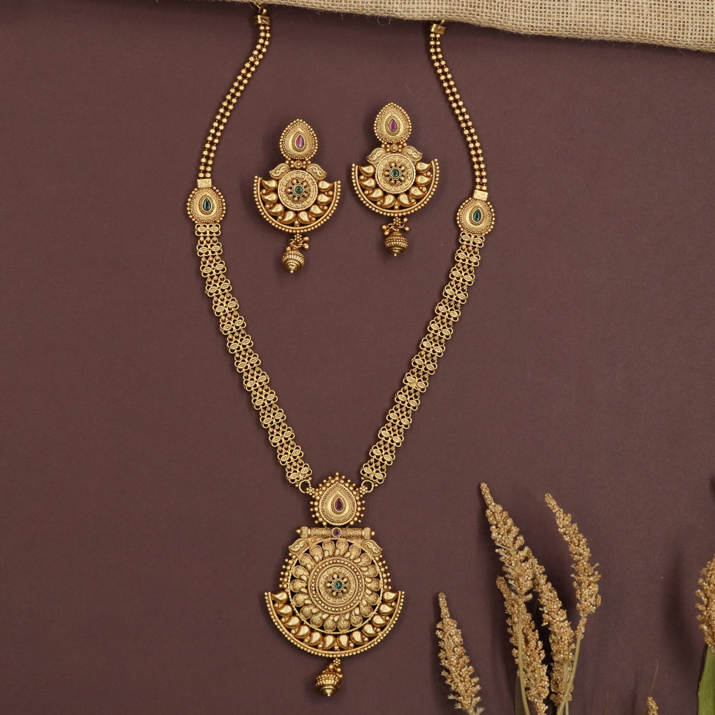 Empire Weave Antique Long Haara with Circular Border Pendant