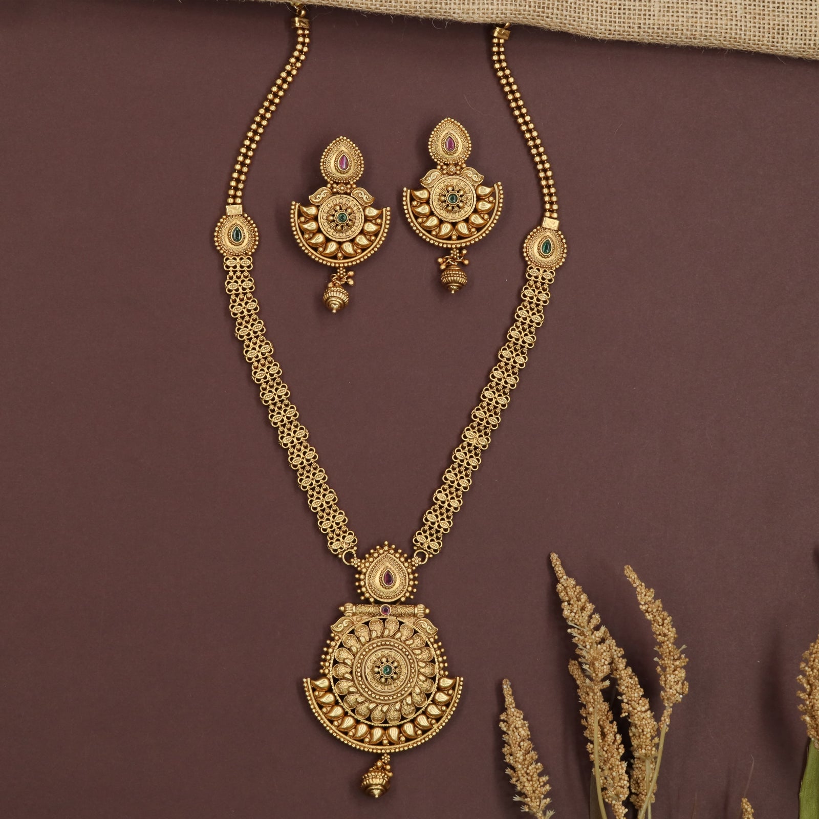 Empire Weave Antique Long Haara with Circular Border Pendant