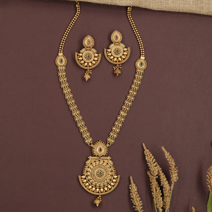 Empire Weave Antique Long Haara with Circular Border Pendant