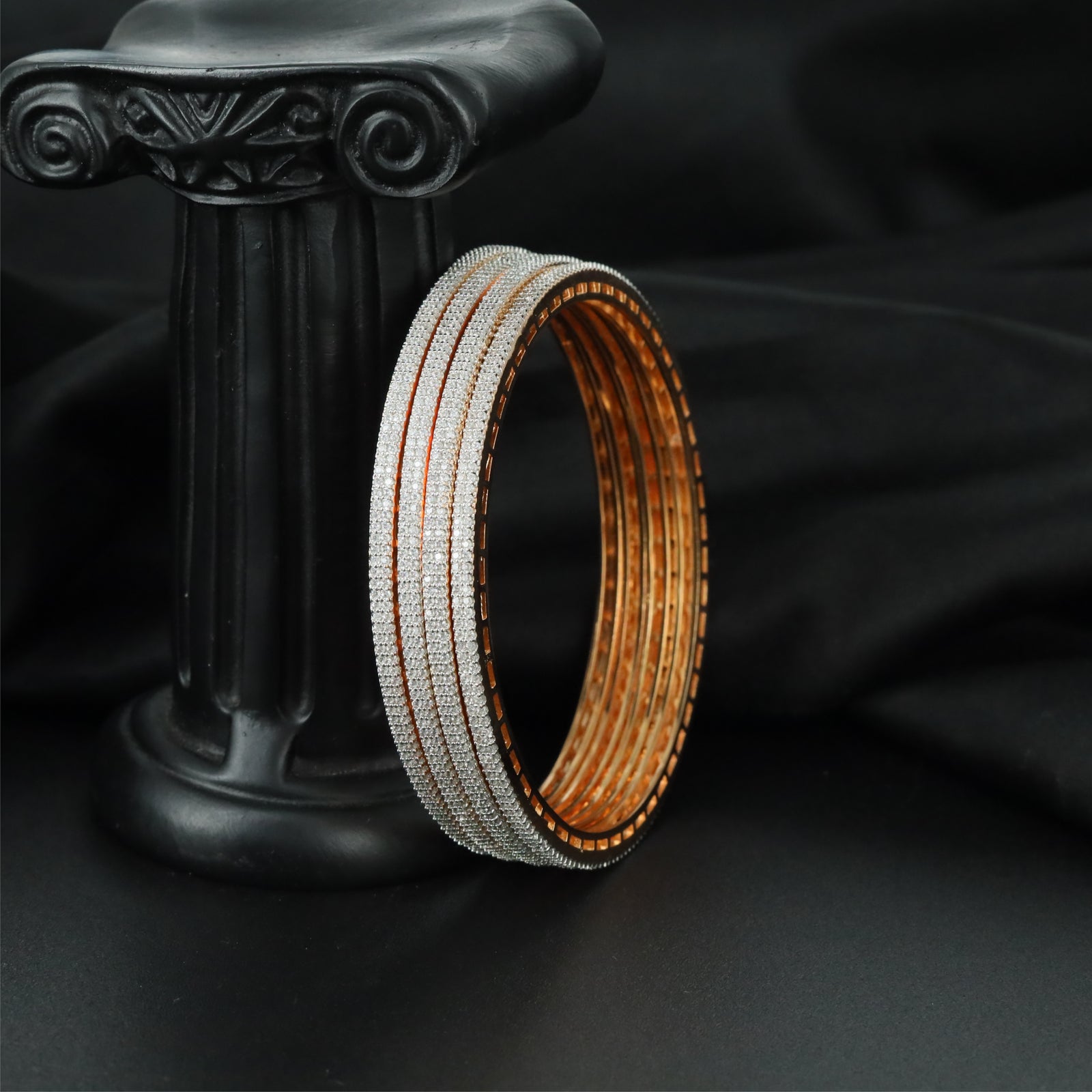Couture Railwork Gj Bangles with Balanced Multirow Layout