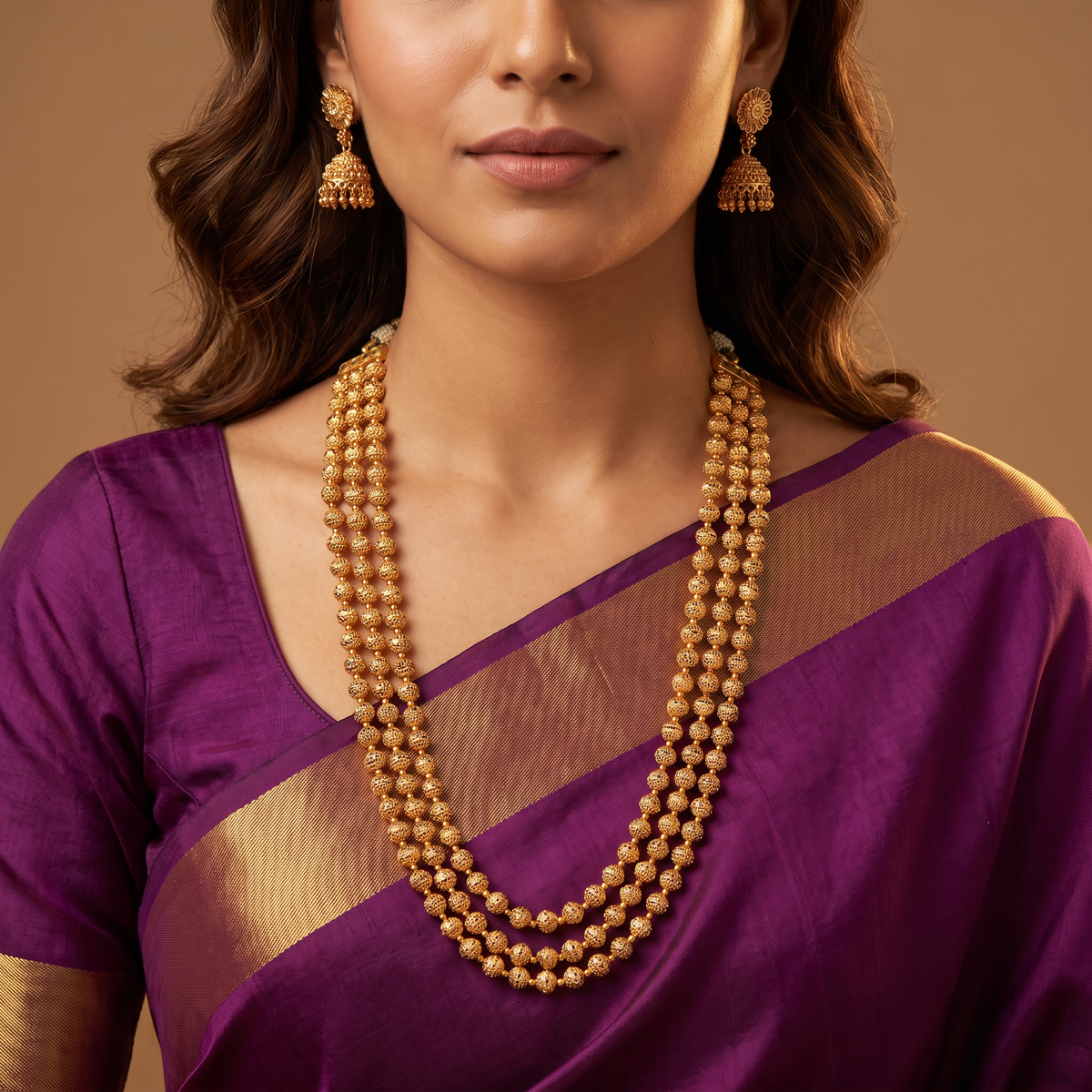Classic Ball Beads Necklace with Curved Triple Arrangement