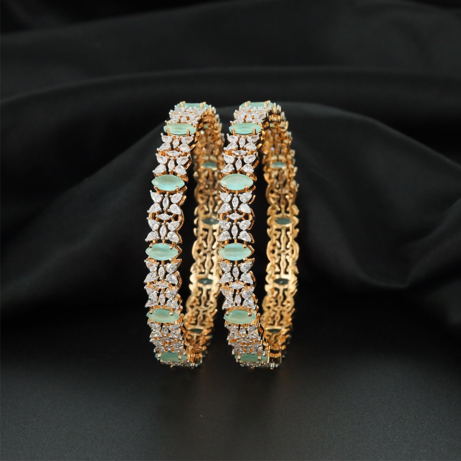 Botanical Ribbon Gold Polish Bangles with Continuous Cluster Formation