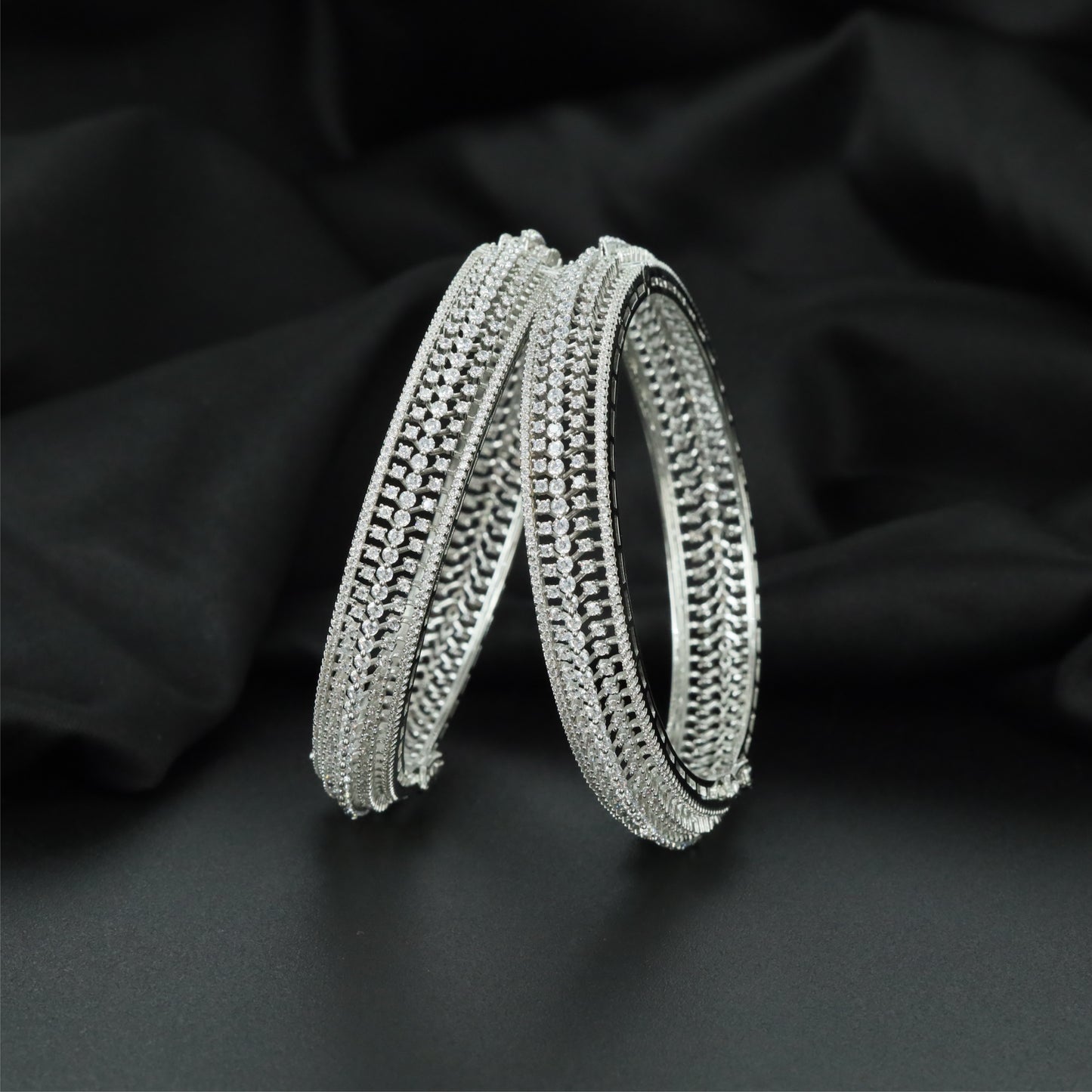 Elite Meshwork Rhodium Bangles with Repeating Framework Formation