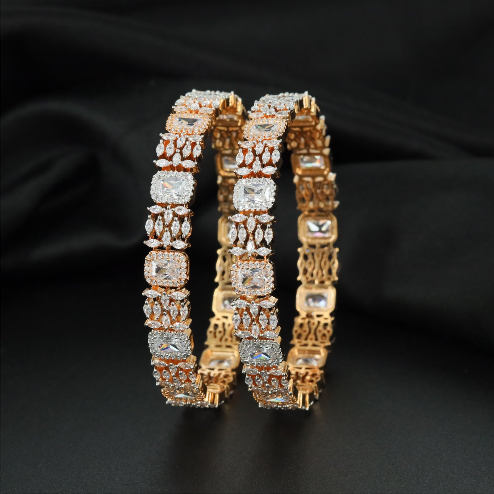 Highmark Frame Gj Bangles with Sculpted Connector Design