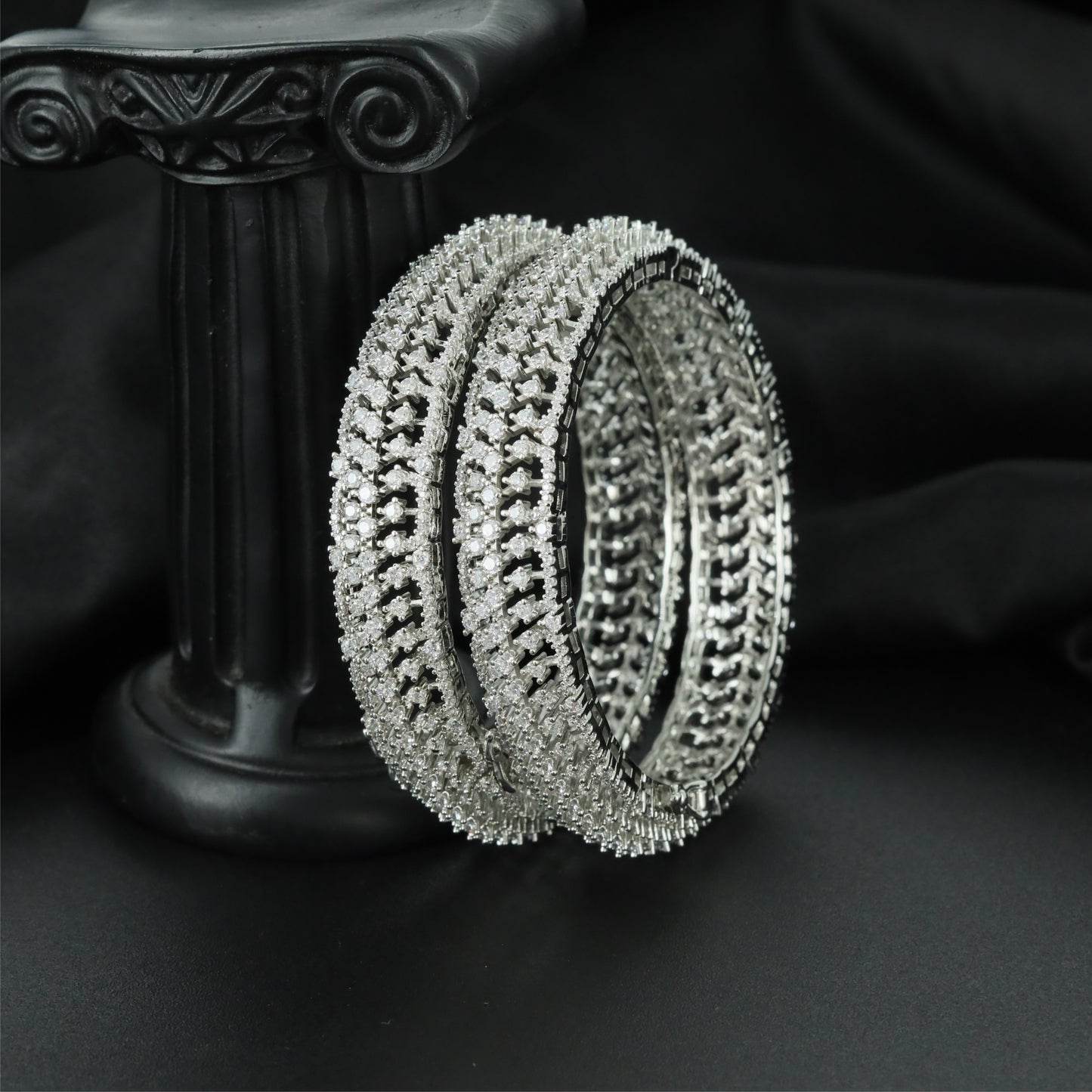 Sophisticated Outline Rhodium Bangles with Decorative Frame Layout