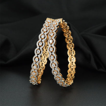 Orbit Chain Gj Bangles with Continuous Open Link Design