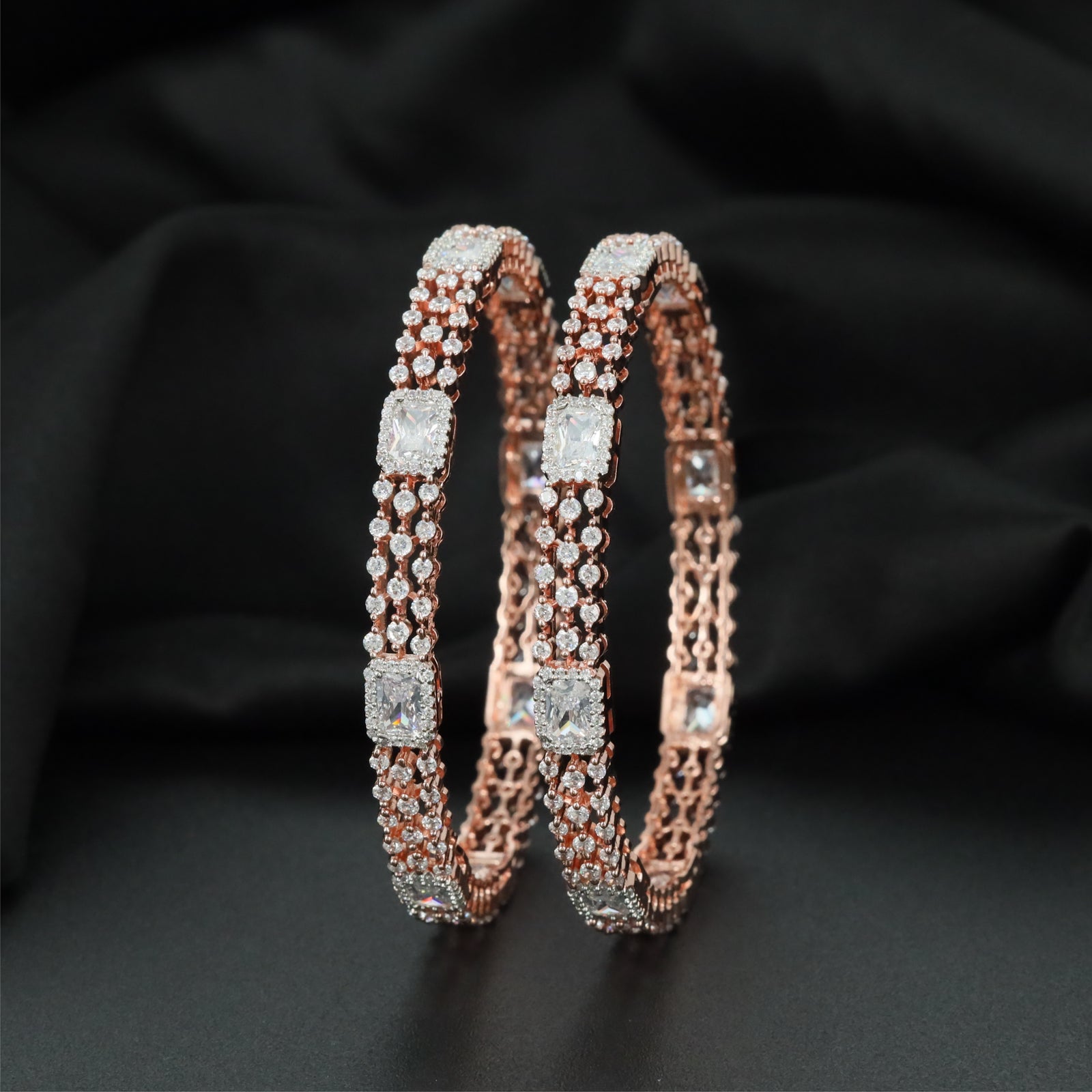 Prime Prism Rose Gold Bangles with Continuous Frame Arrangement
