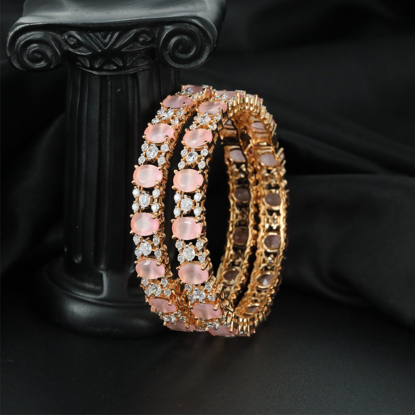 Origin Oval Gj Bangles with Detailed Floral Profile