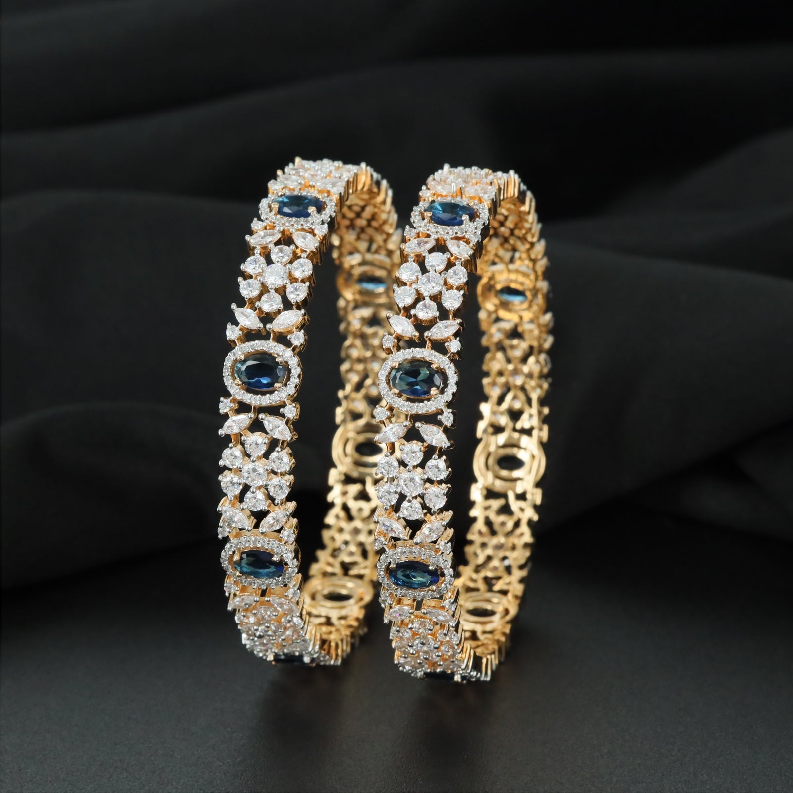Distinctive Crossline Gj Bangles with Broad Structured Profile