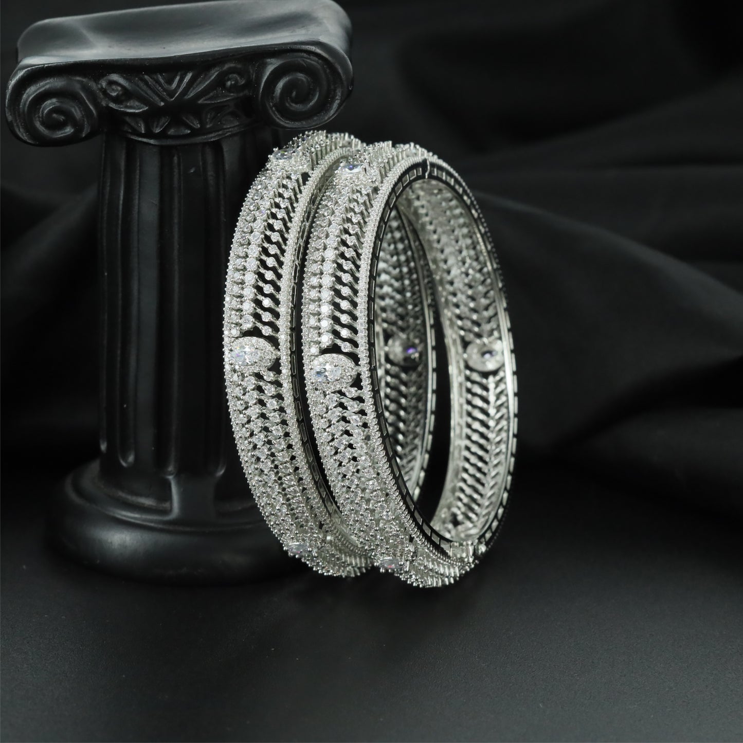 Fashion Rope Border Rhodium Bangles with Repeating Edge Design