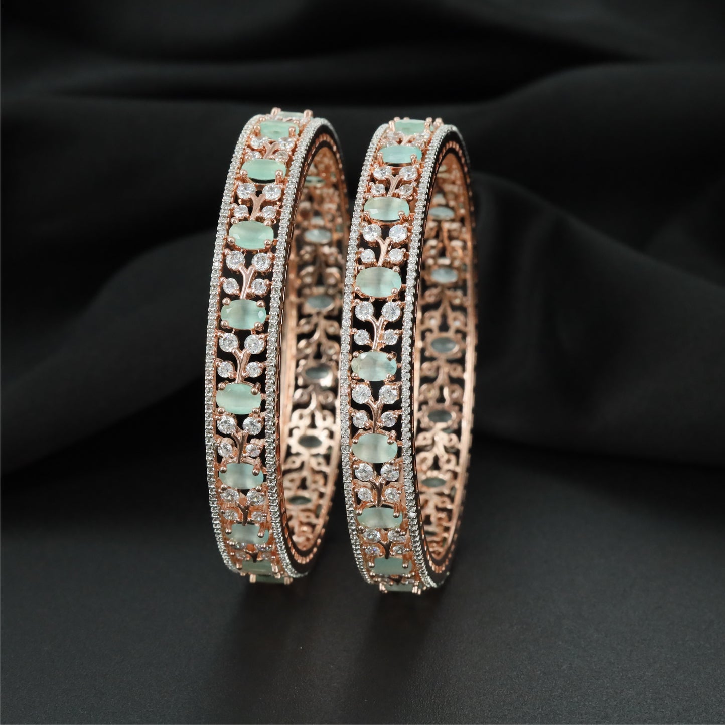 Jewel Border Rose Gold Bangles with Continuous Framework Design