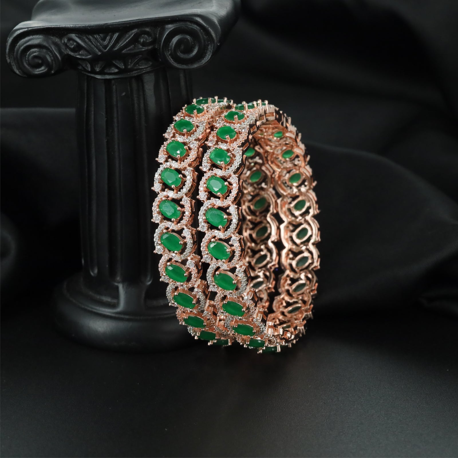 Handcrafted Crest Rose Gold Bangles with Continuous Connector Pattern