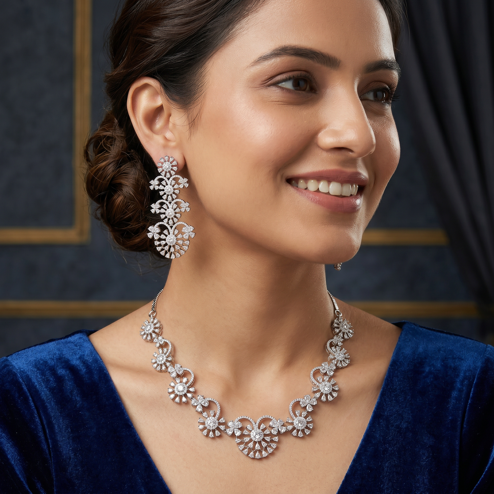 Luxury Floral Wheel Pattern Bridal Necklace for Women