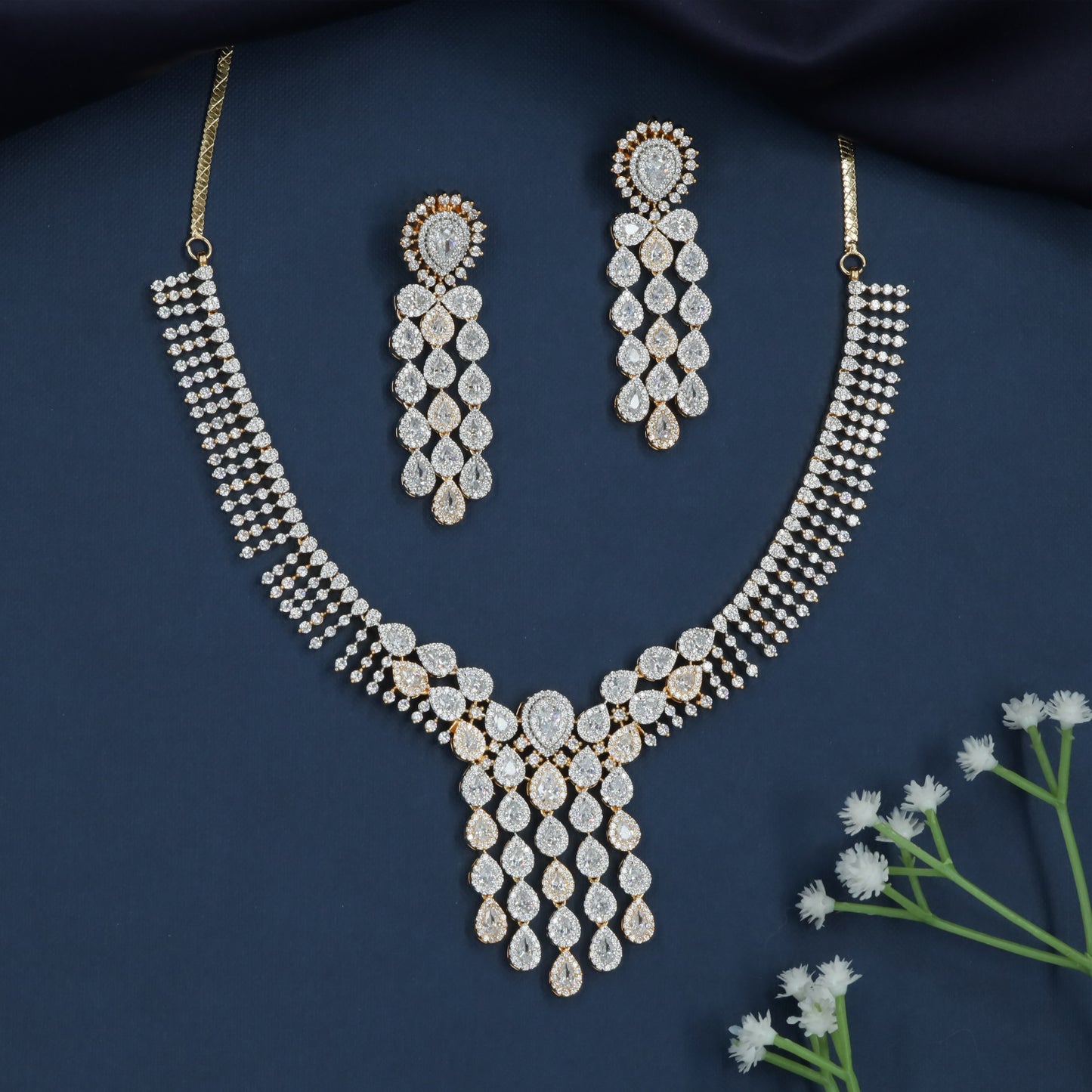 Luxury Drop Cluster Necklace with Extended Center Layout