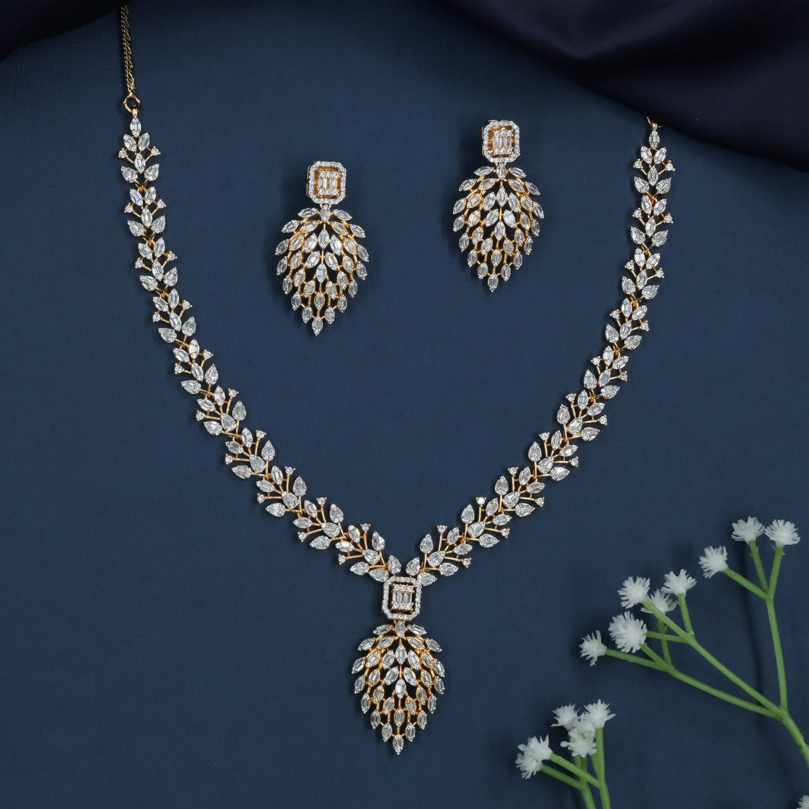 Luxury Leaf Connector Necklace with Structured Drop Pendant