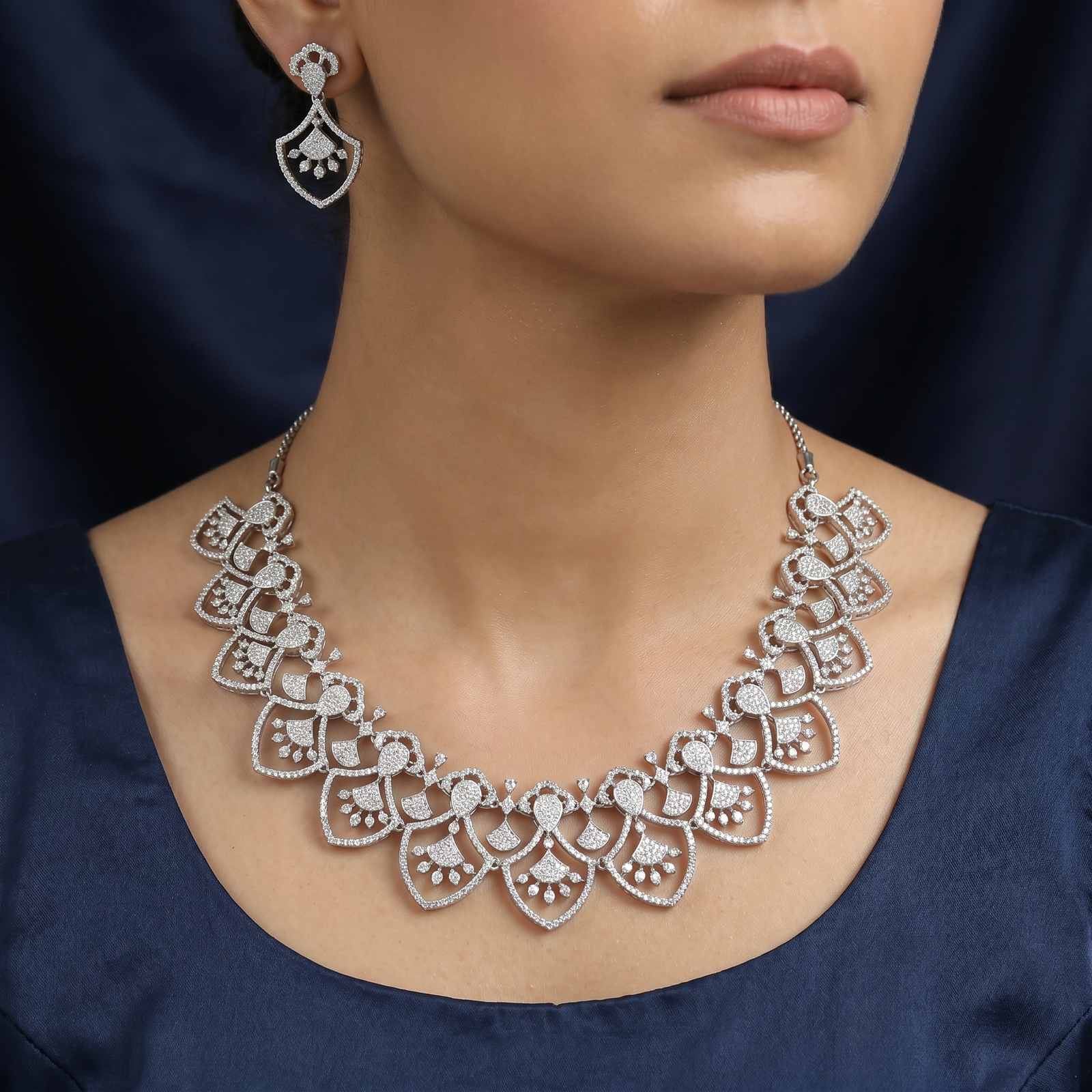 Marquise Accent Necklace with Scalloped Layout Styling