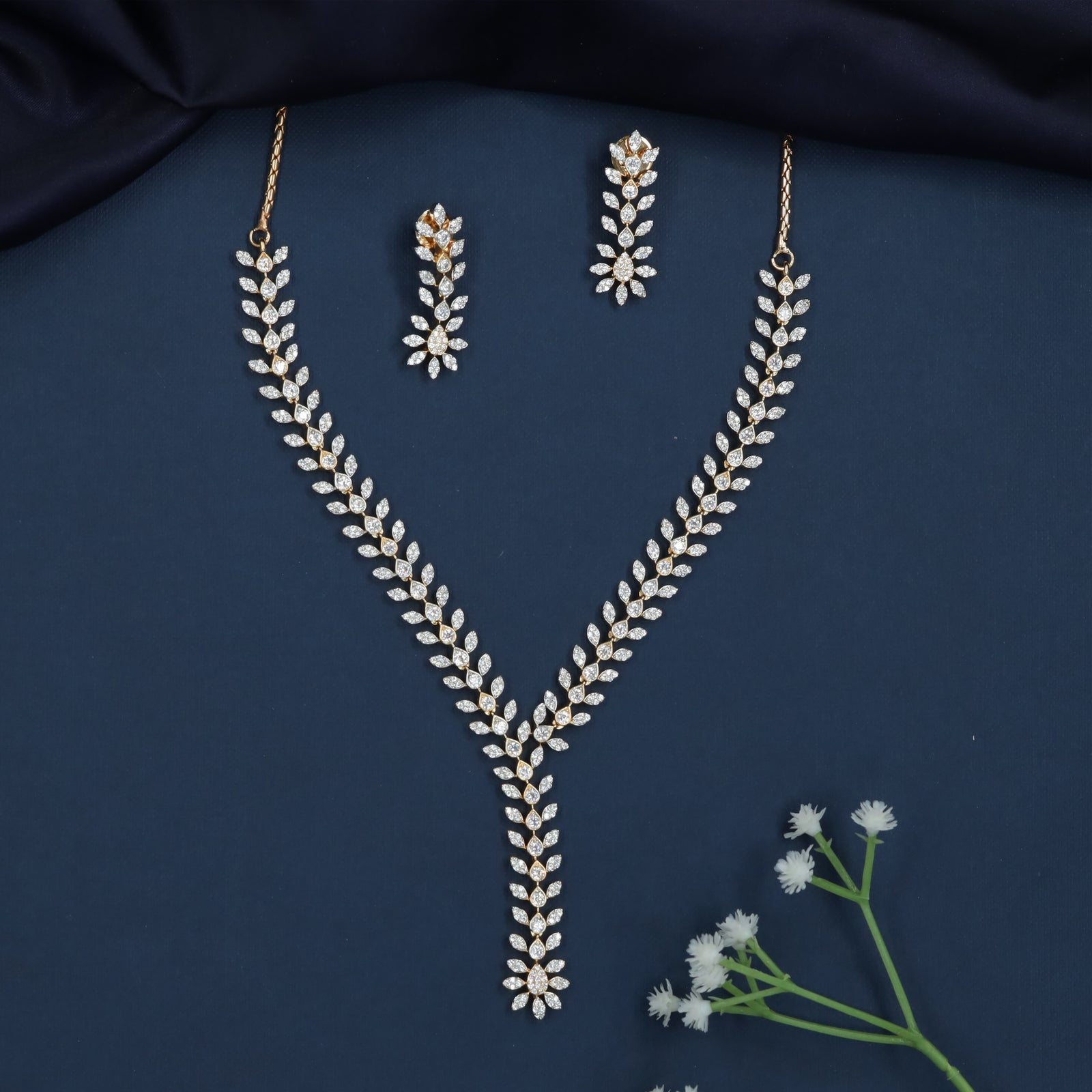 Braided Leaf Necklace with Slim Cascading Arrangement